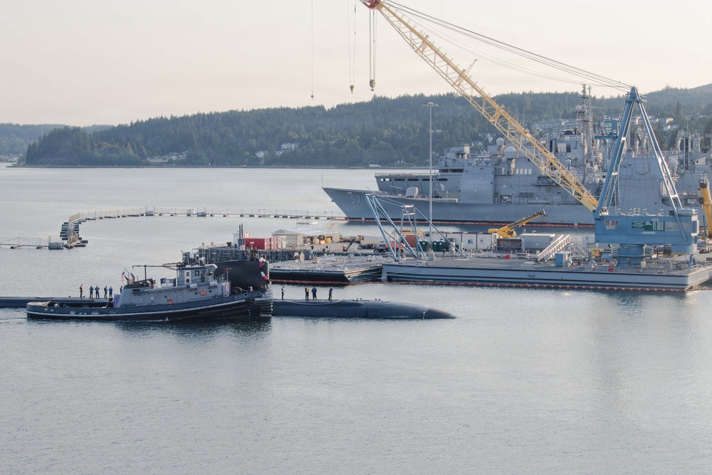 USS Alexandria Arrives in Bremerton