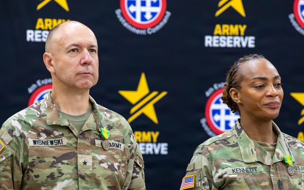 Senior leaders award Mexican Border Defense Medal to 4th Sustainment Command (Expeditionary)