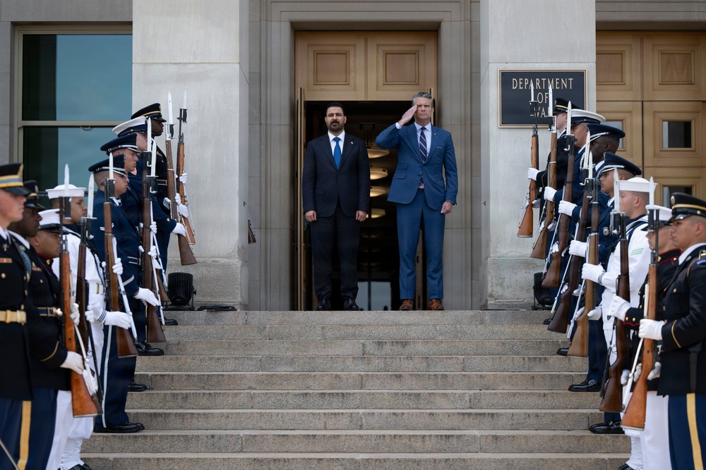 SW Hosts Iraqi Prime Minister at Pentagon
