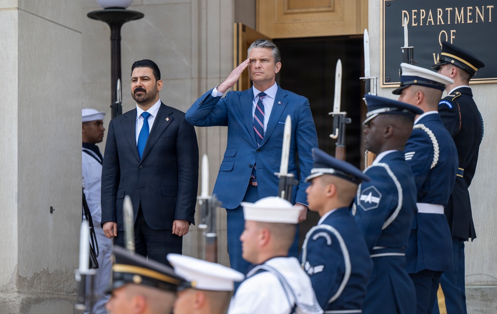 SW Hosts Iraqi Prime Minister at Pentagon