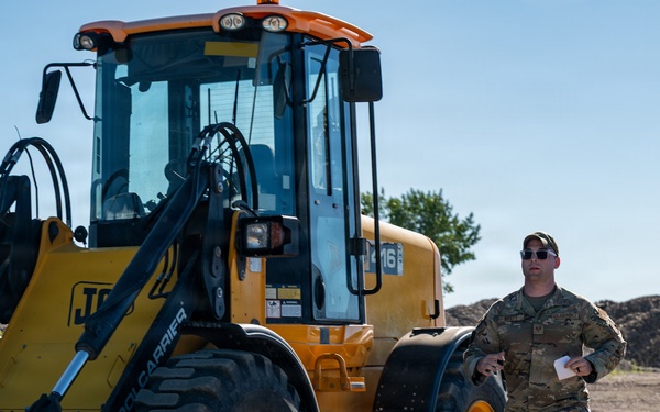 Malmstrom Airmen strengthen expeditionary skills during Ready Airman Training race