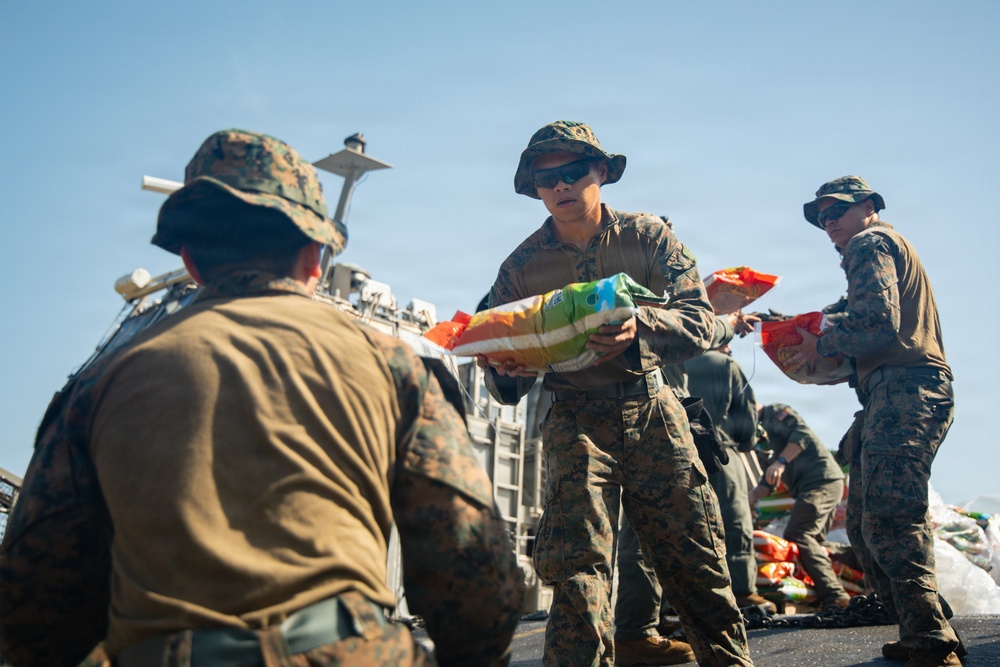 LCF-24: LCAC Delivery of Disaster Assistance Supplies