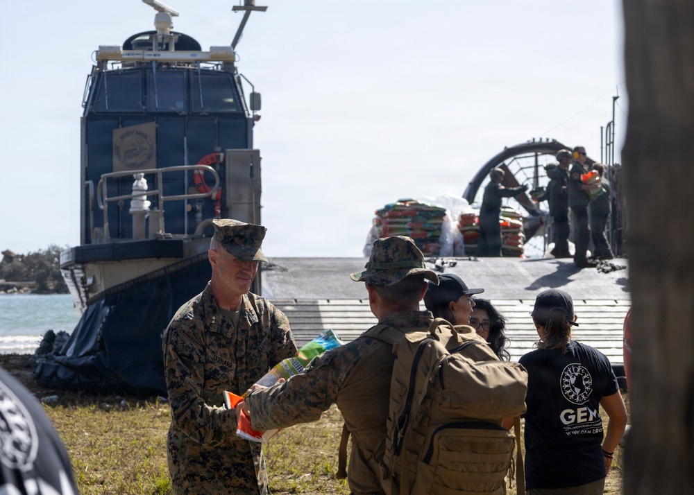 LCACs Deliver Aid to Venezuela