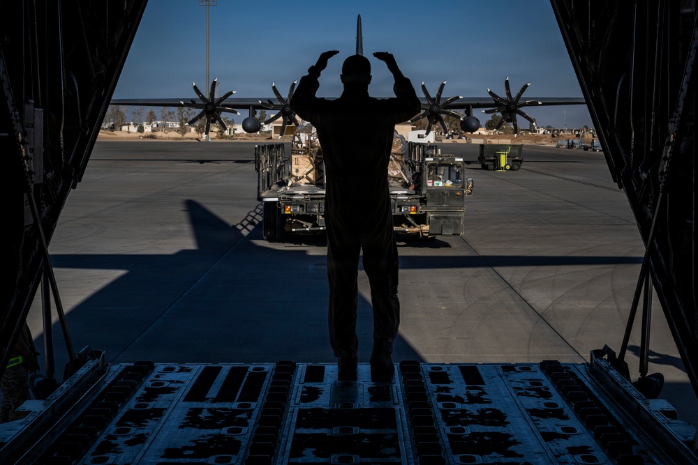 C-130H sustains air mobility operations in the CENTCOM AOR