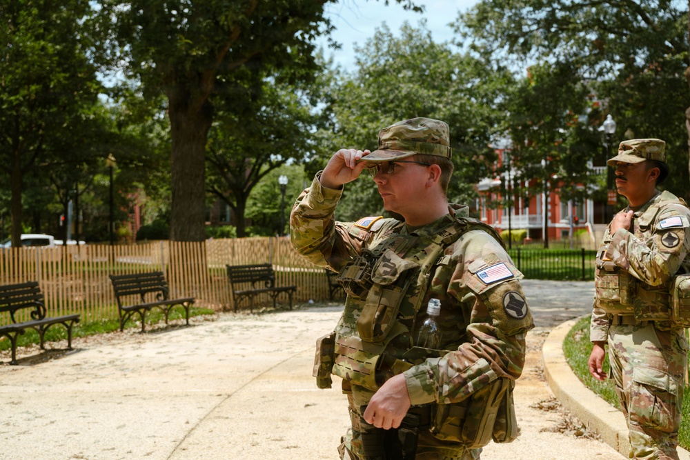 JTF-DC Logan Circle Patrolled by Arkansas Guardsmen