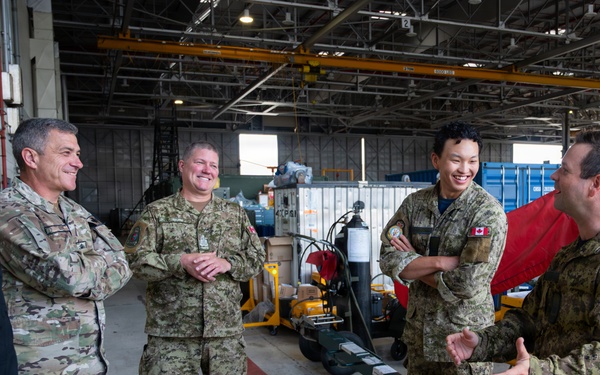Canadian Joint Operations Command team vists the Royal Canadian Air Force Air detachment at RIMPAC 2026
