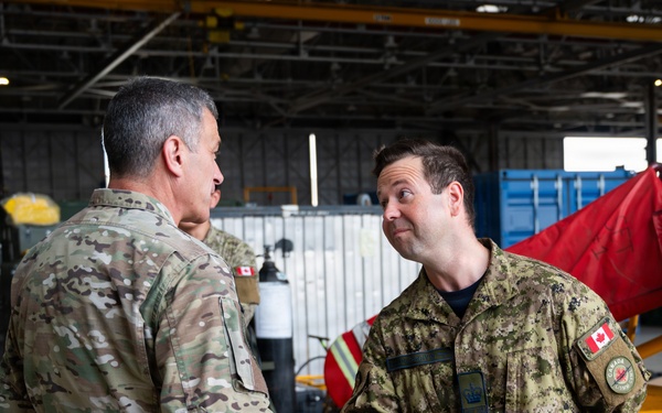 Canadian Joint Operations Command team vists the Royal Canadian Air Force Air detachment at RIMPAC 2026