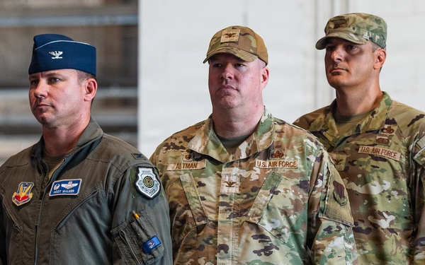 Weasel Maintainers Welcome New Commander