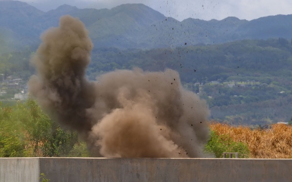 MWSS-174 EOD holds explosive effects range