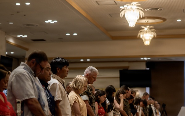 III Marine Expeditionary Force Information Group holds change of command ceremony