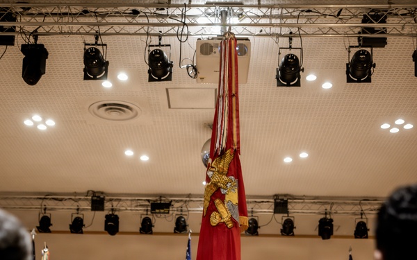 III Marine Expeditionary Force Information Group holds change of command ceremony