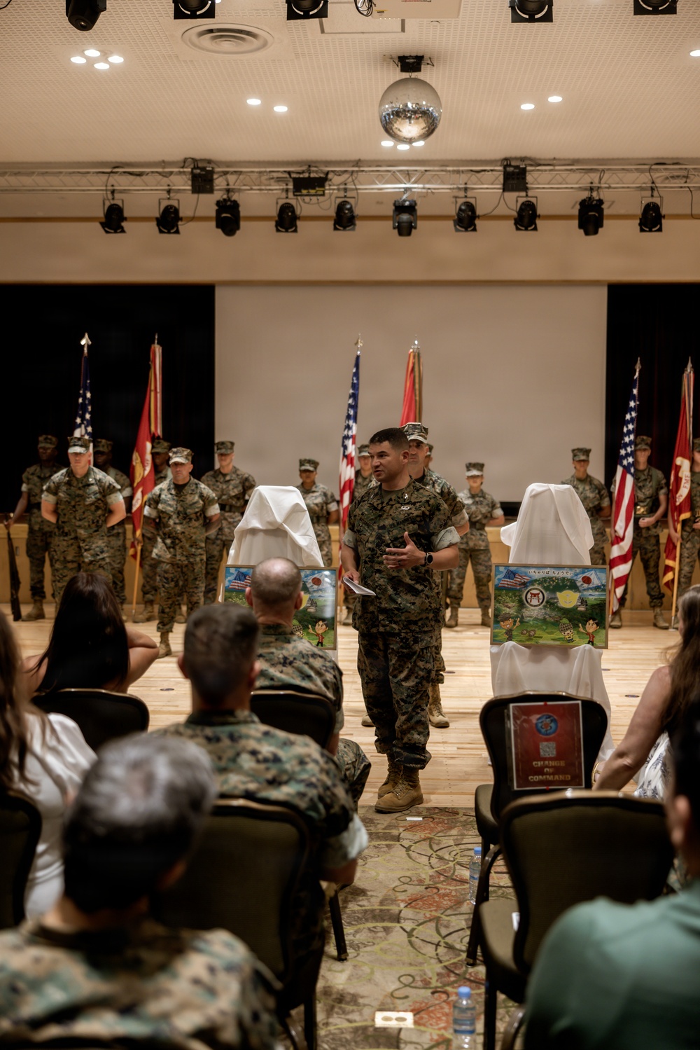 III Marine Expeditionary Force Information Group holds change of command ceremony