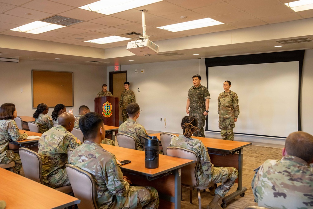 ROKA ASC Visits 6th Ordnance Battalion to Strengthen Ammunition Support Cooperation