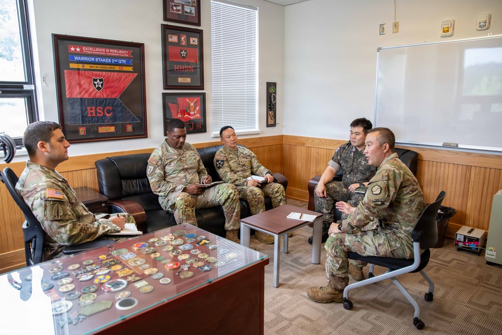 ROKA ASC Visits 6th Ordnance Battalion to Strengthen Ammunition Support Cooperation