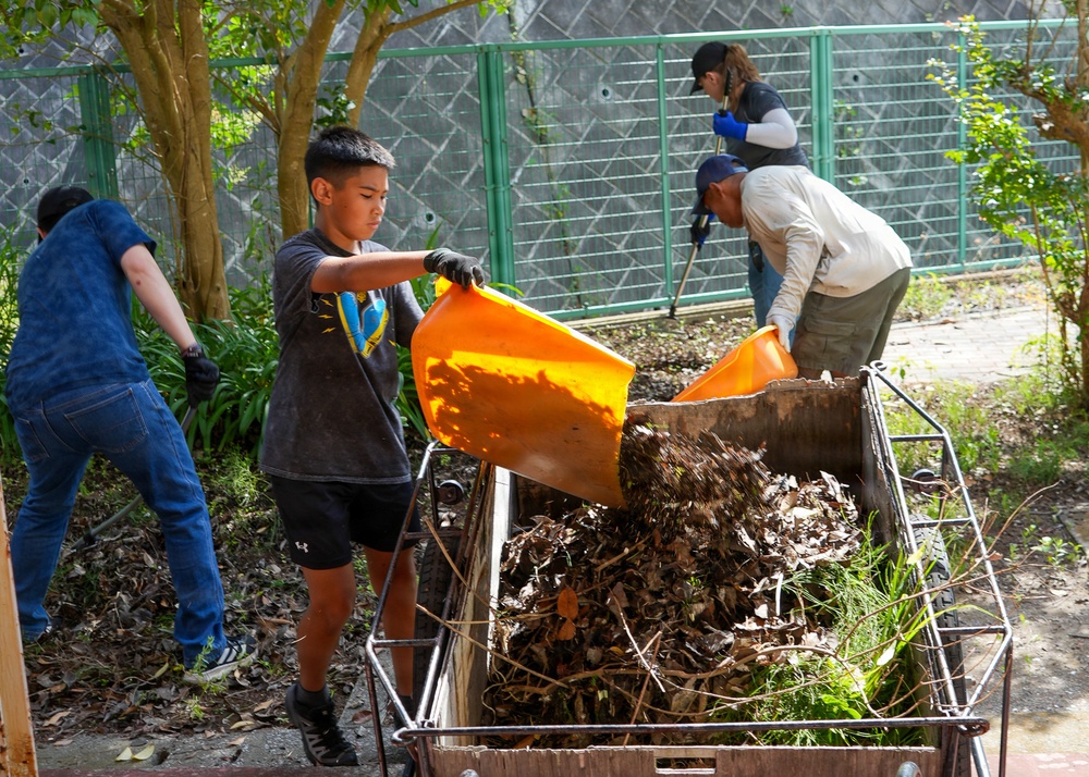 SRF-JRMC volunteers perform community service at Miura Shiratori-en