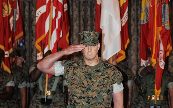 Lt. Gen. Turner relinquishes command of III Marine Expeditionary Force to Lt. Gen. Watson