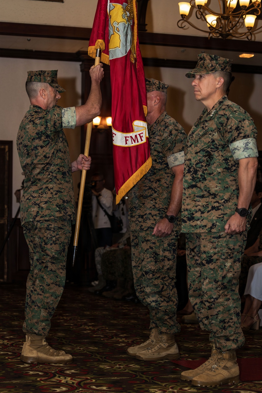Lt. Gen. Turner relinquishes command of III Marine Expeditionary Force to Lt. Gen. Watson