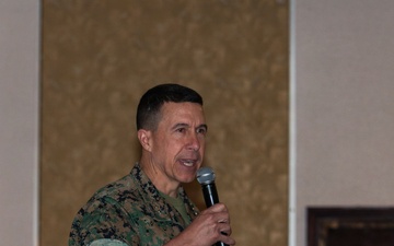 Lt. Gen. Turner relinquishes command of III Marine Expeditionary Force to Lt. Gen. Watson