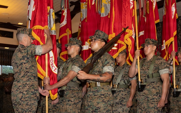 Lt. Gen. Turner relinquishes command of III Marine Expeditionary Force to Lt. Gen. Watson