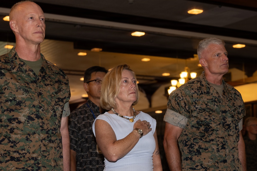 Lt. Gen. Turner relinquishes command of III Marine Expeditionary Force to Lt. Gen. Watson