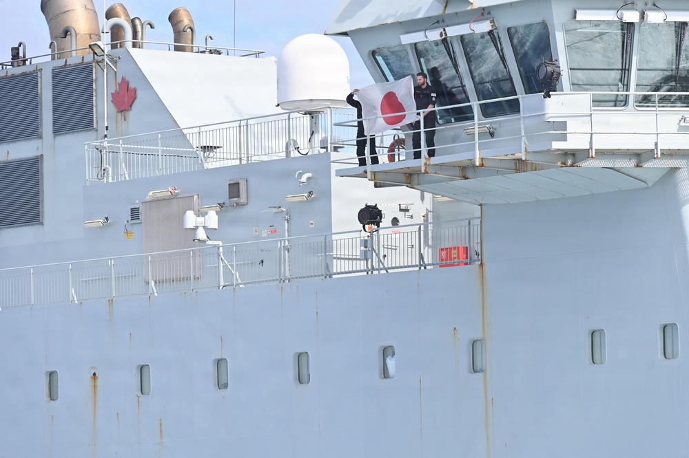 Japan Maritime Self-Defense Force conducts replenishment-at-sea with Royal Canadian Navy during RIMPAC 26