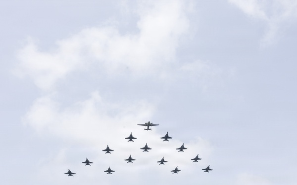 USS George H.W. Bush Conducts PHOTOEX