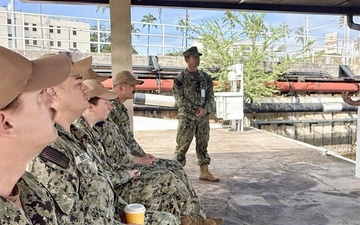 Sailors Learn Pearl Harbor History During Sailor 360