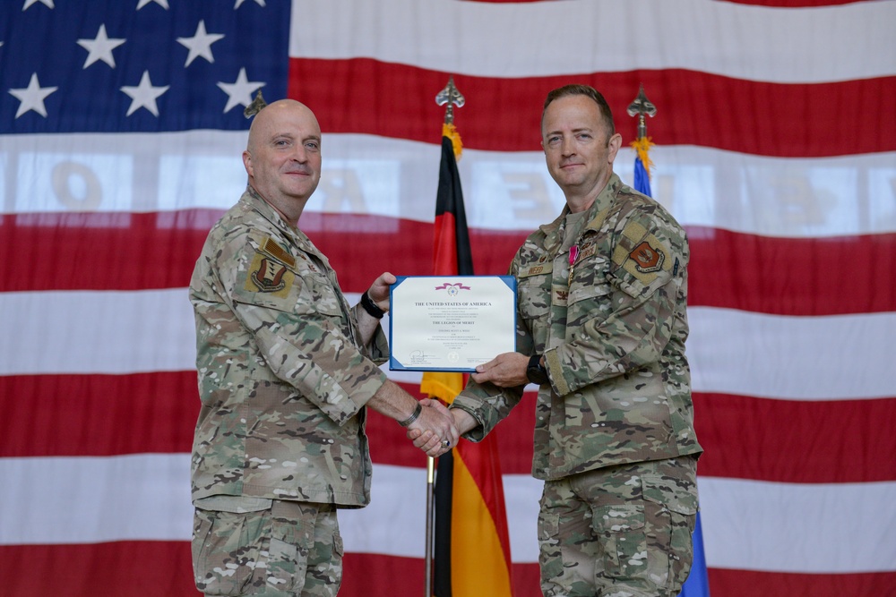 435 COG Welcomes New Commander