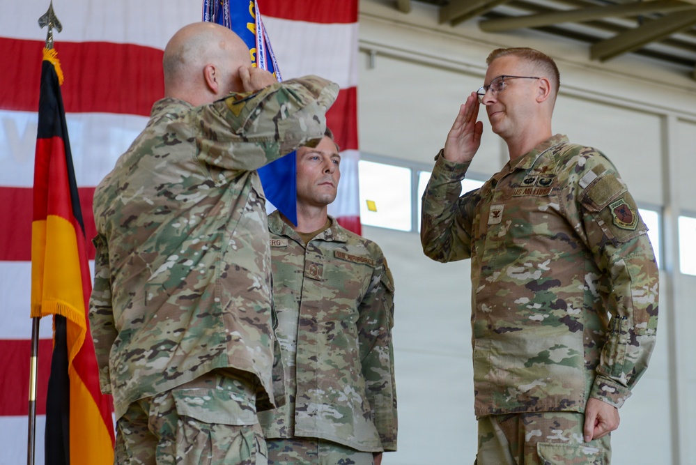 435 COG Welcomes New Commander