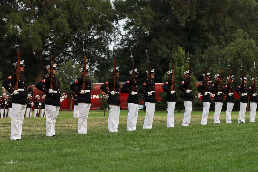 Brig. Gen. Shannon M. Brown hosts the Honorable Tim Kaine at Marine Barracks Washington's Sunset Parade