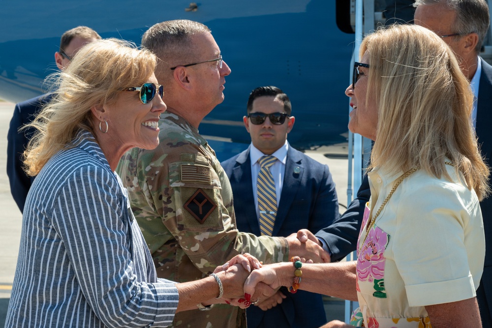 Senate Majority Leader and Congressional Delegation Visit RAF Fairford