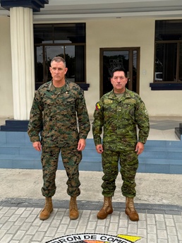 Gen. Donovan Visits Ecuador