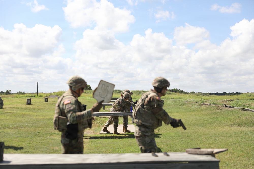 4th Battalion, 3rd Air Defense Artillery Regiment conducts M17 pistol qualification