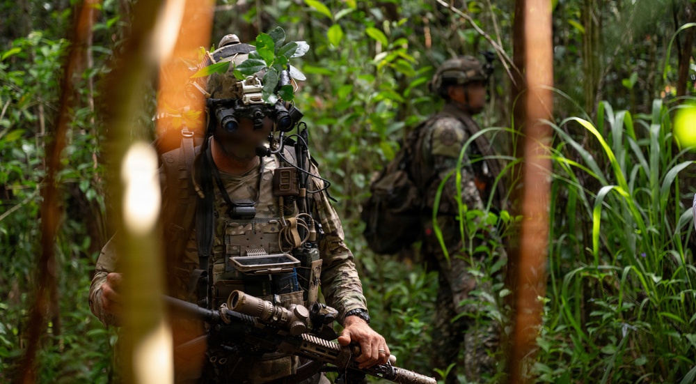 U.S. Naval Special Warfare operators train with partner forces during RIMPAC 2026