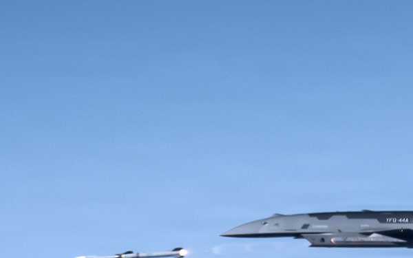 Air Force conducts live-fire test for Collaborative Combat Aircraft program