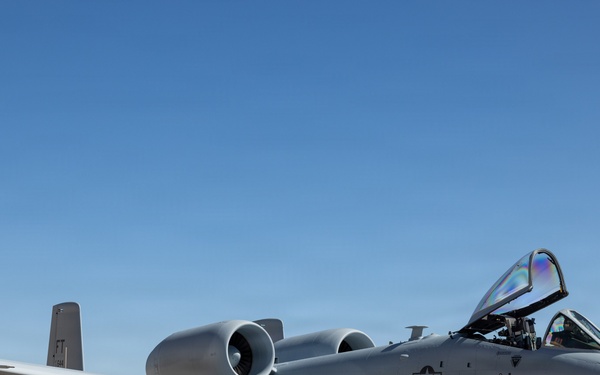 U.S. Air Force A-10C Thunderbolt II receives fuel at Tinker Air Force Base