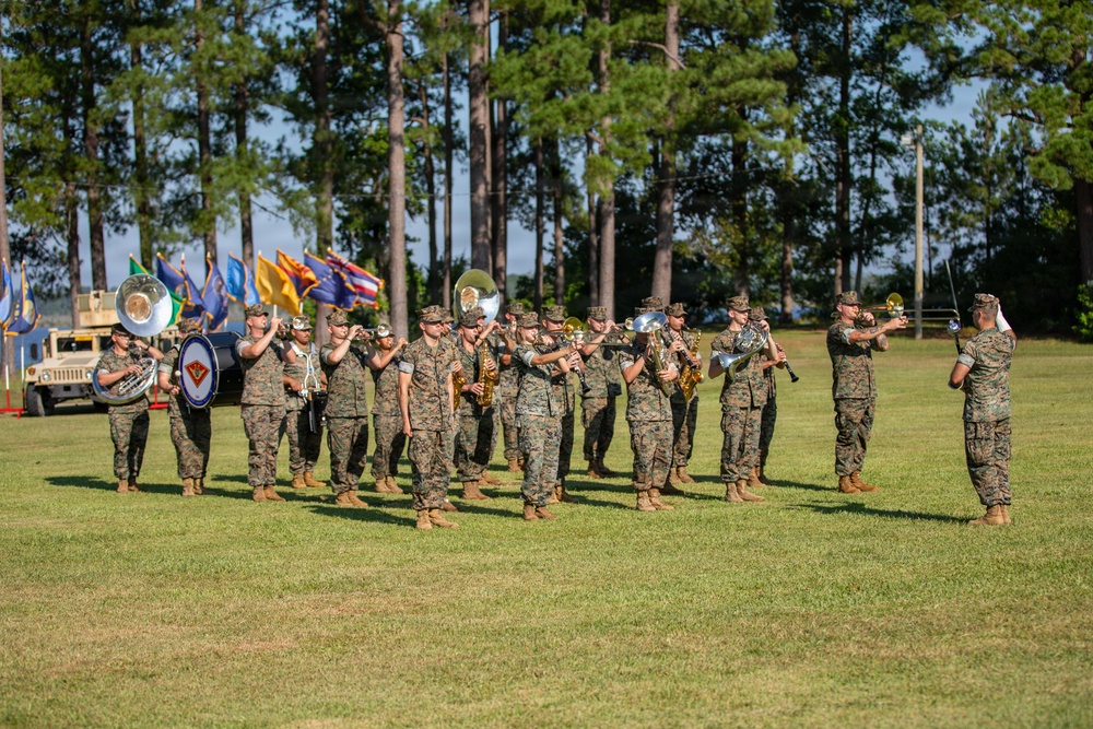 Marine Corps Combat Service Support Schools Change of Command