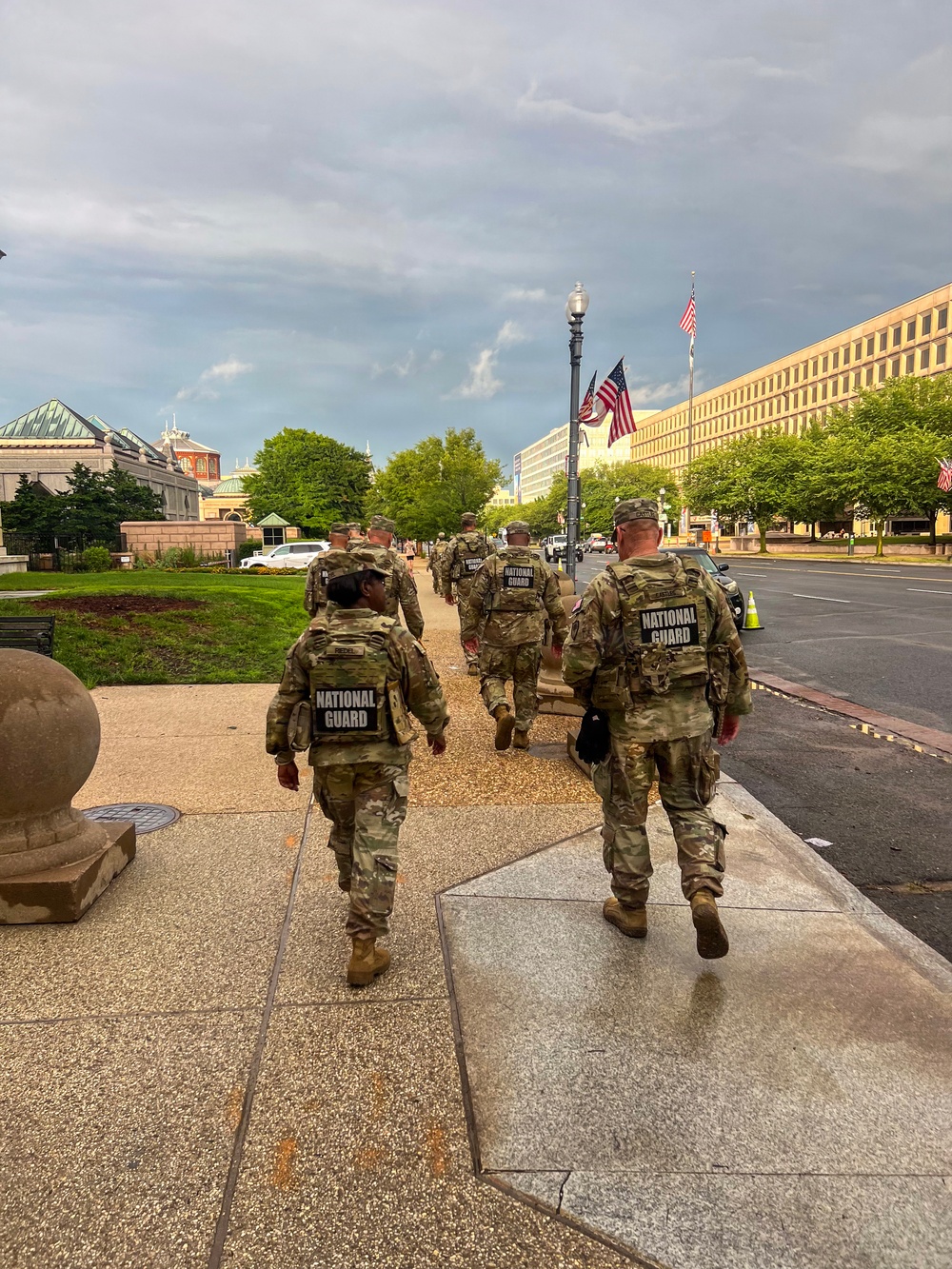 Senior Leaders Visit SCARNG Soldiers Supporting District of Columbia Mission