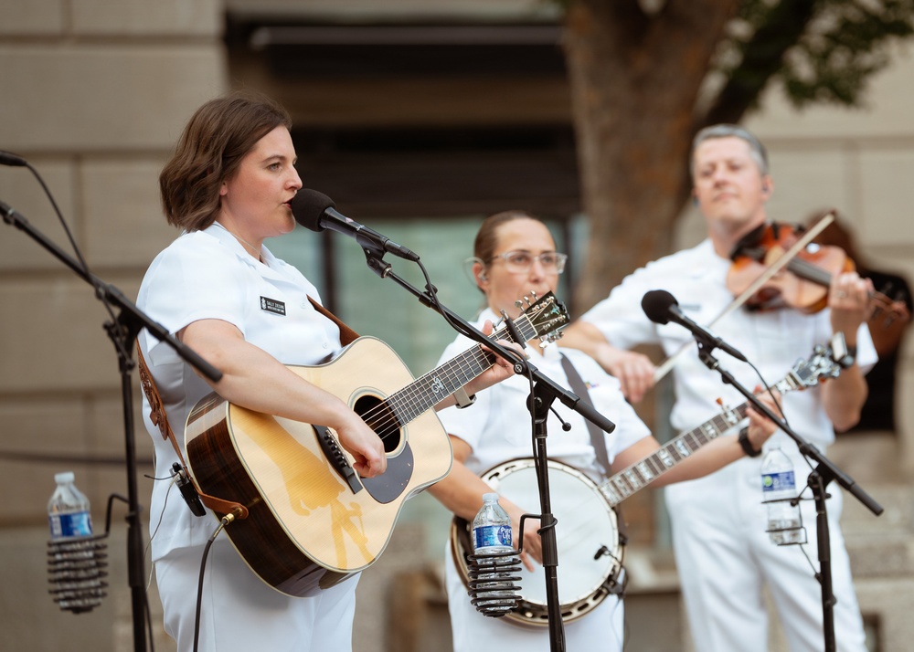 Navy Band Country Current Performs at the Navy Memorial