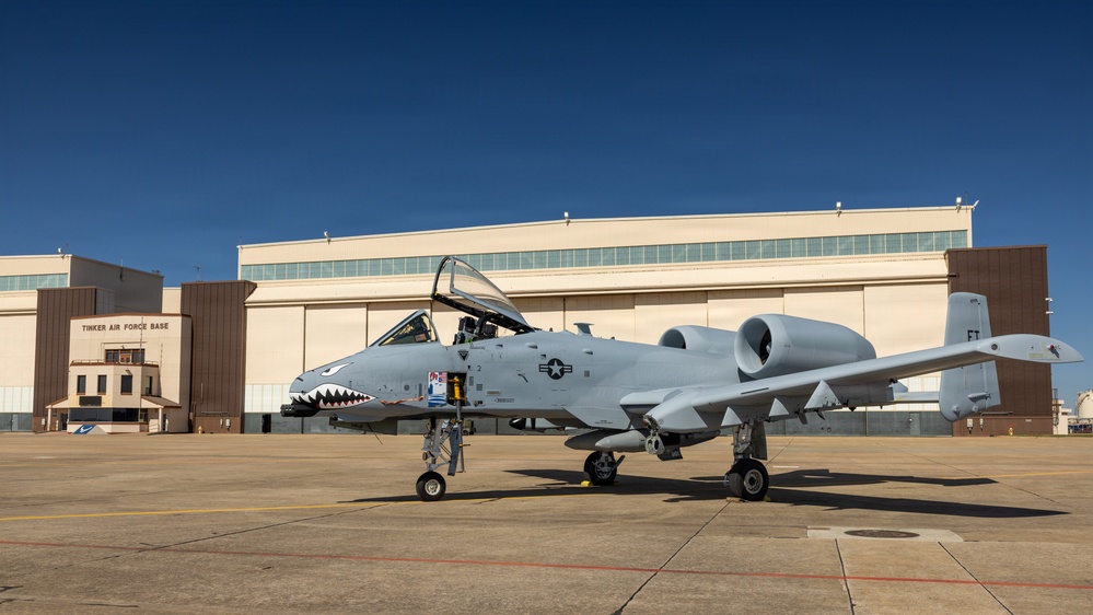 U.S. Air Force A-10C Thunderbolt II receives fuel at Tinker Air Force Base