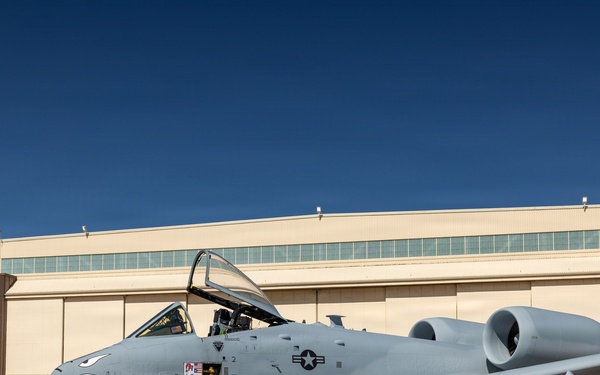U.S. Air Force A-10C Thunderbolt II receives fuel at Tinker Air Force Base