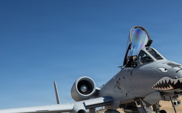 U.S. Air Force A-10C Thunderbolt II receives fuel at Tinker Air Force Base