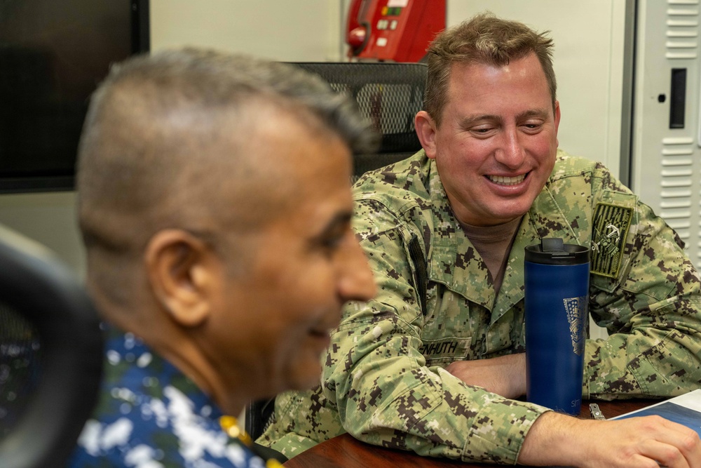 CTF 174 meet at the Theater Undersea Warfare Operation Center during RIMPAC 2026