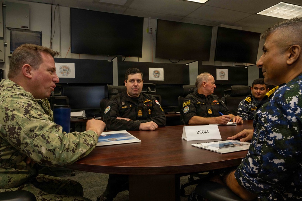 MultinatiCTF 174 meet at the Theater Undersea Warfare Operation Center during RIMPAC 2026