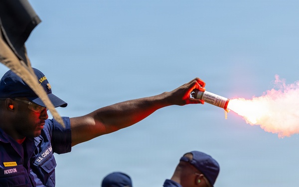 USCG Gunner's Mates train with signaling pyrotechnics
