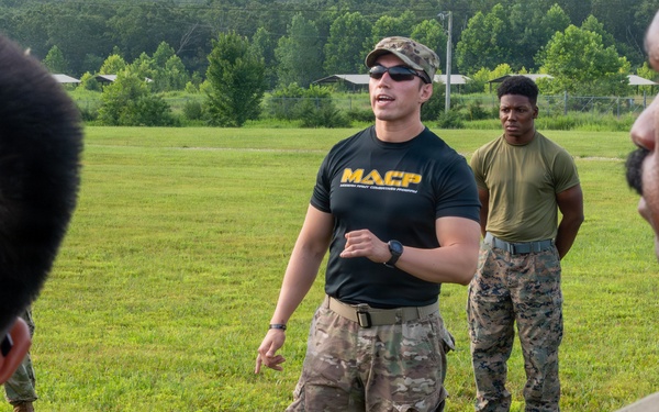 Fort Leonard Wood warfighters share close combat expertise with airmen