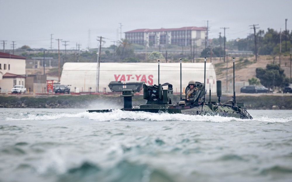 3d AA Bn. conducts amphibious refamiliarization exercises