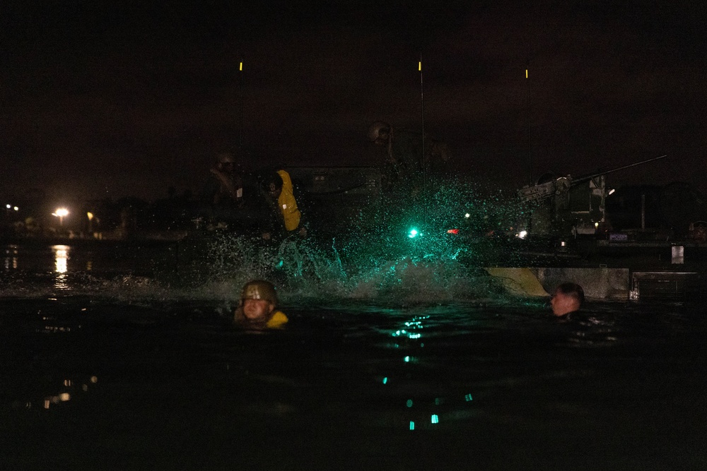 3d AA Bn. conducts amphibious refamiliarization exercises