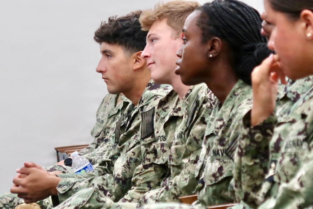 Rear Adm. T.J. Zerr Speaks to Midshipmen