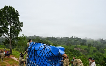 Joint Task Force-Bravo teams up with MINSA and Servicio Nacional Aeronaval to deliver water tanks